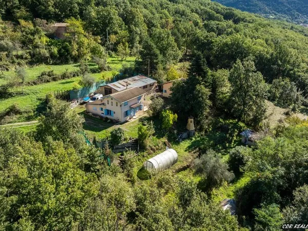 Villa 7 pièces 158 m² 