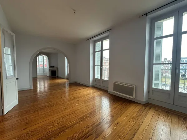 Appartement 4 pièces 122 m² 