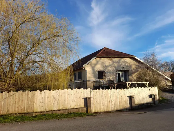 Maison 8 pièces 280 m² 