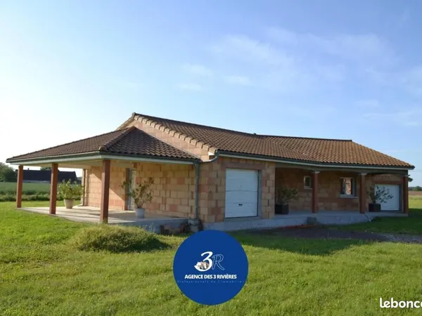 Maison 1 pièce 104 m² 