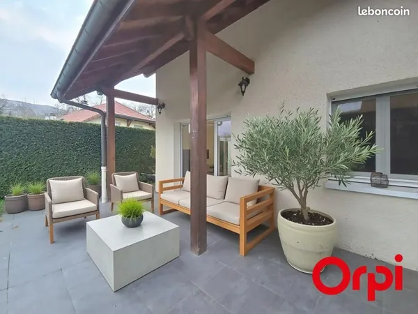 Maison 6 pièces 125 m² 