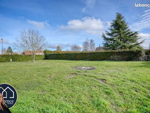 Terrain 926 m² Houdan 