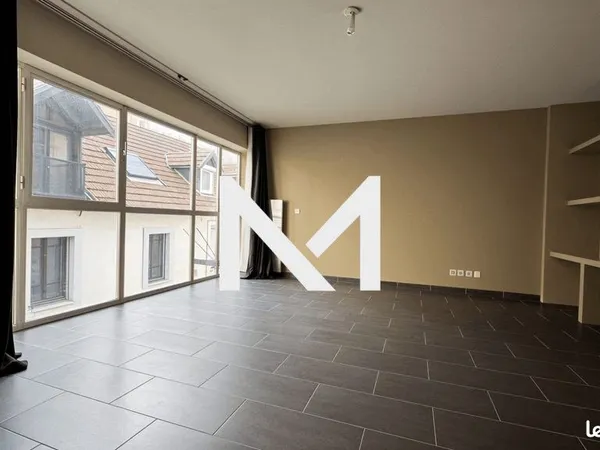 Studio 1 pièce 36 m² 