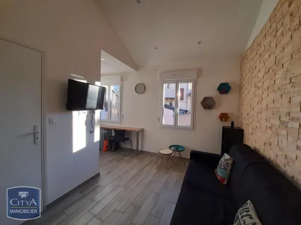 Appartement 1 pièce 18 m² 
