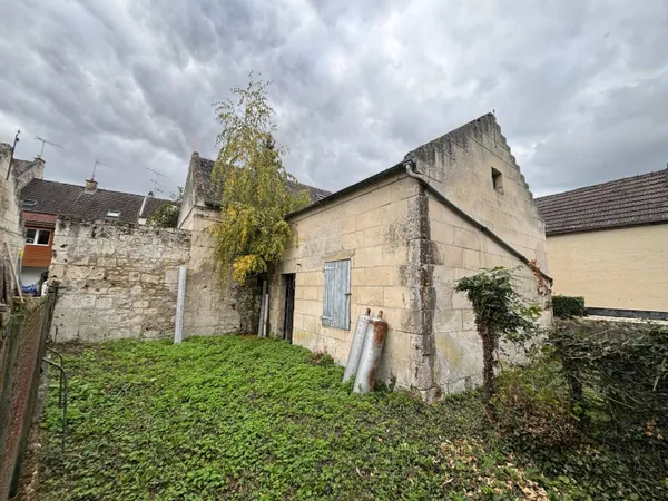 Local 2 pièces 55 m² 