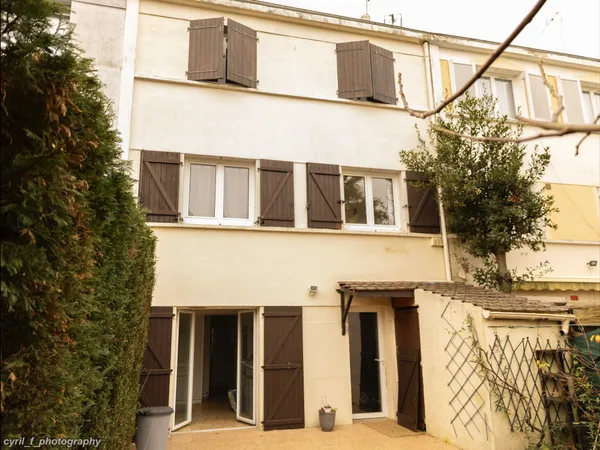 Maison 5 pièces 83 m² 