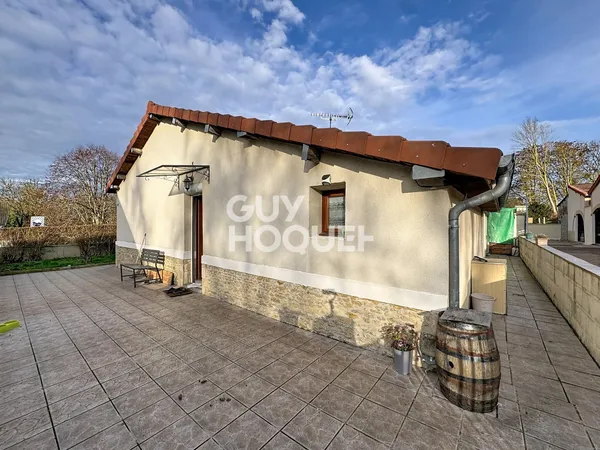 MAISON À VENDRE DE 3 PIÈCES DE 81,05 M² 