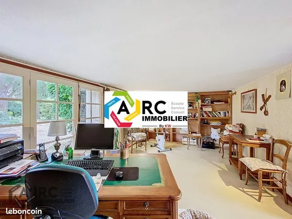 Maison 6 pièces 144 m² 