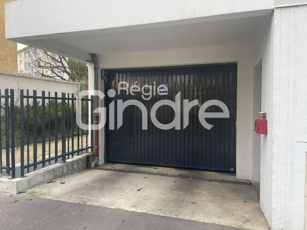Parking 12 m² 