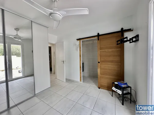 Maison de plain-pied 5 pièces 107 m² 