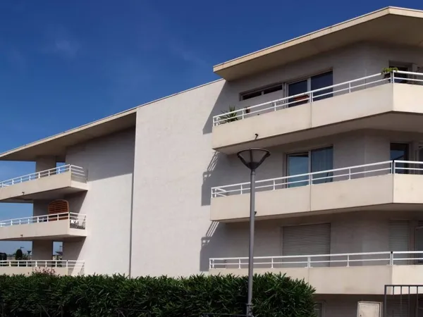 Studio 1 pièce 24 m² 