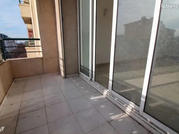 Appartement 3 pièces 61 m² 