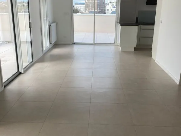LAVAL Appt T4 Neuf 