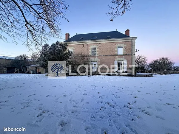 Maison 7 pièces 180 m² 