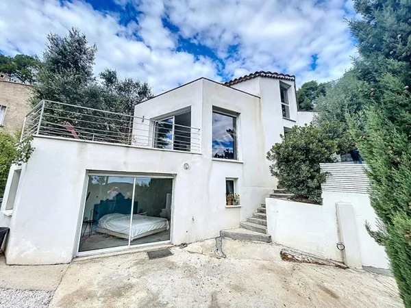 La Seyne sur mer Villa T4 récente de 135 m² sur un terrain de...