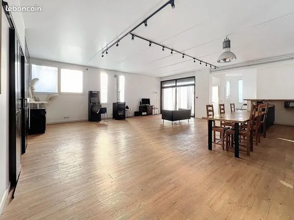 Appartement 3 pièces 115 m² 