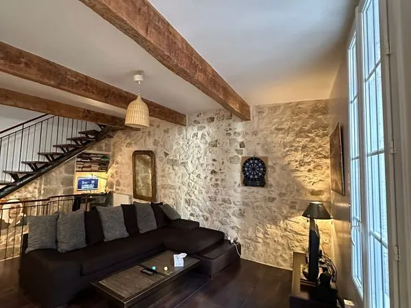 Maison de village rénovée - 100 m2 - Aniane centre 