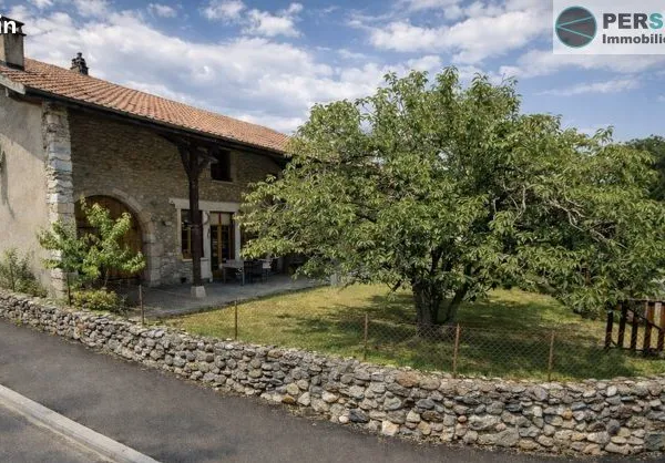 Propriété 10 pièces 400 m² 