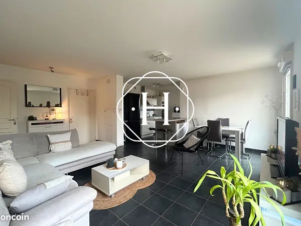 Appartement 4 pièces 83 m² 