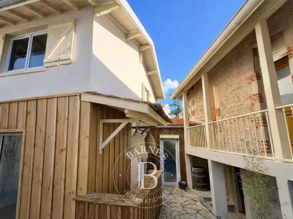 Maison jumelée 6 pièces 129 m² 