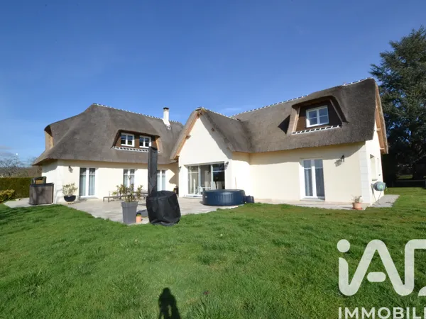 Maison 7 pièces 230 m² 