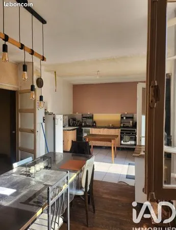 Maison 5 pièces 105 m² 