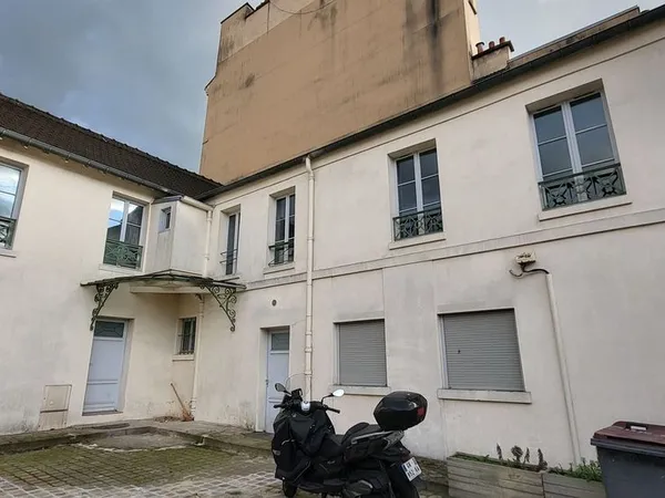 Immeuble 1 pièce 173 m² 