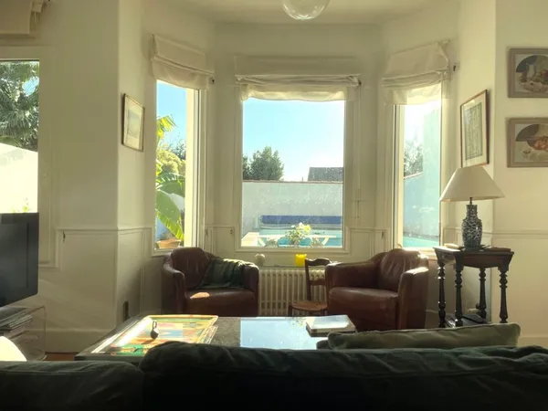 Maison de luxe 5 pièces 180 m² 