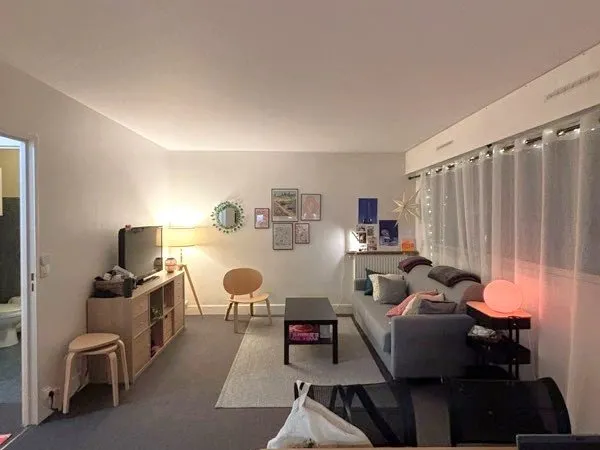 Appartement - 1er étage - 30 m2 - 1 pièce - Meublé 