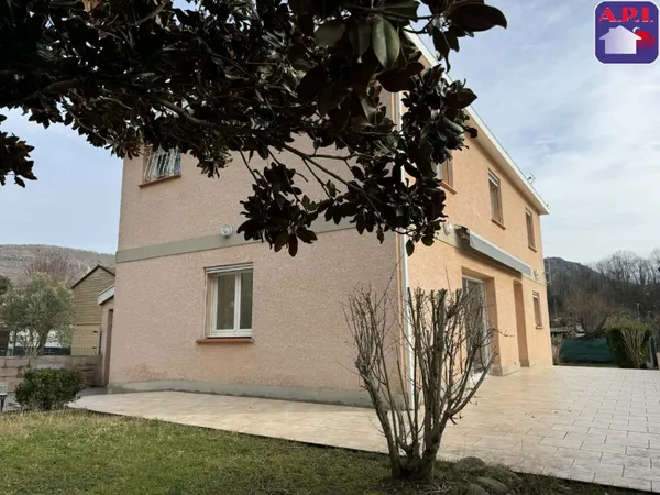 Maison 4 pièces 128 m² 