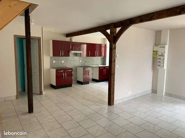 Petite maison à louer 