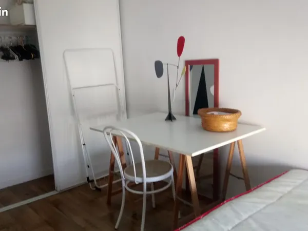 Chambre meuble 