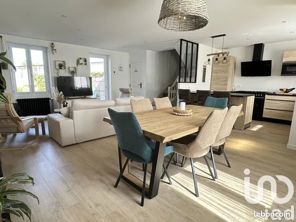 Maison de ville 7 pièces 166 m² 