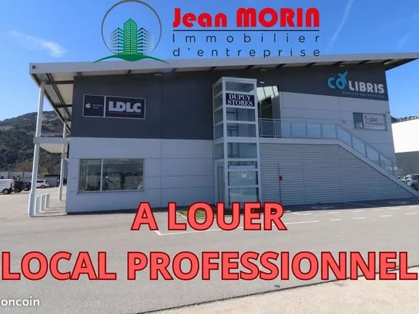 Local commercial 240 m² 
