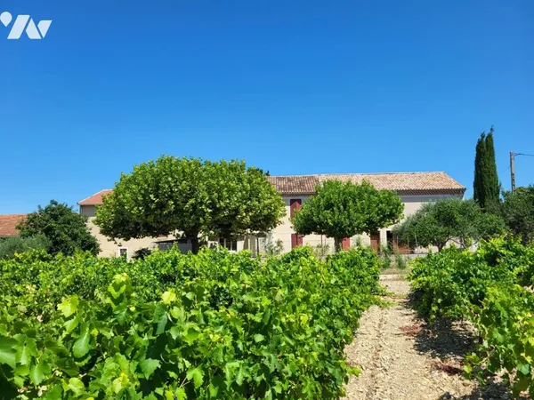 Maison 13 pièces 292 m² 