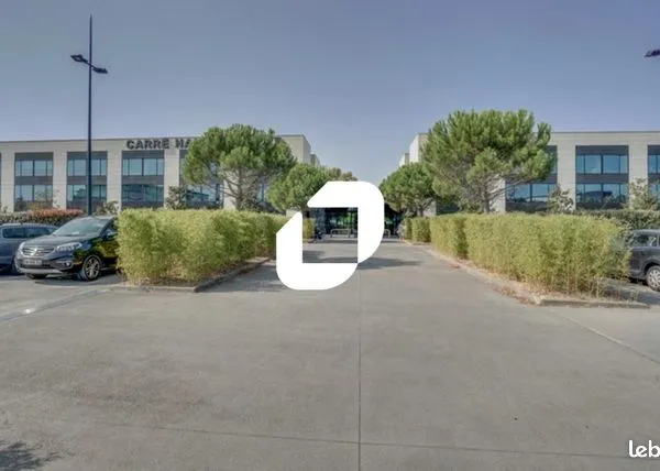 Bureaux 65 m² 