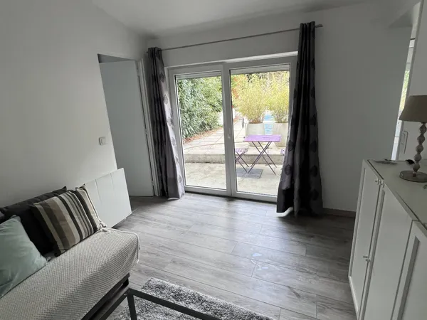 Loue très jolie maisonnette meublée - 3 pièces 