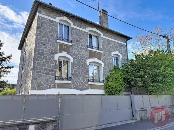 Maison 7 pièces 186 m² 