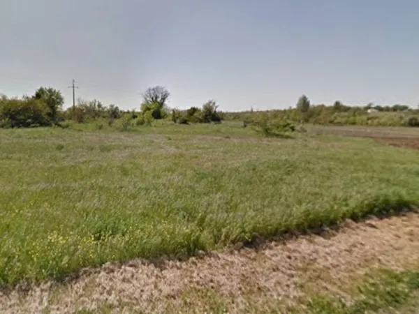 Terrain 570 m² 