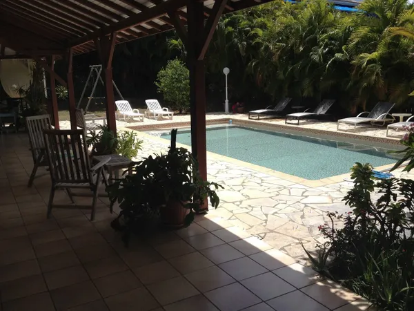 Villa 6 pièces 198 m² 