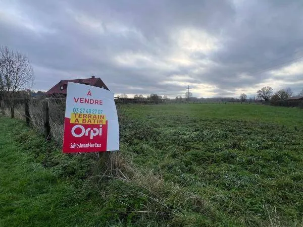 Terrain 730 m² 