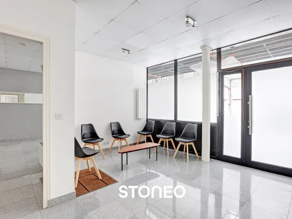 PARIS 15ème | RUE CASTAGNARY | BUREAUX 96M² EN REZ-DE-CHAUSSÉE 