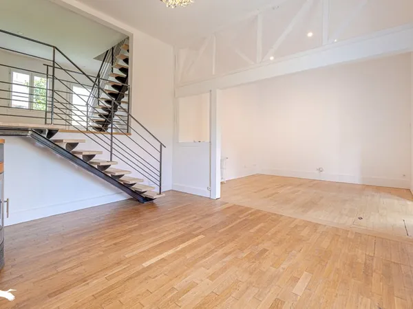 Maison de ville 7 pièces 215 m² 