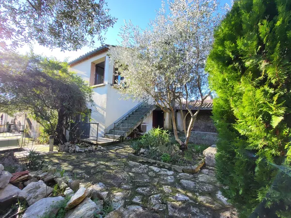VENTE MAISON 8 PIECES CORCONNE 