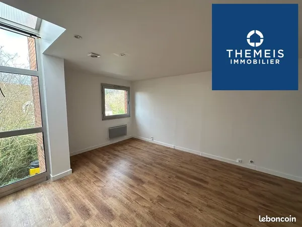Bureaux 20 m² Montigny-le-Bretonneux 