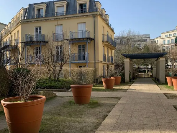 Studio 1 pièce 29 m² 