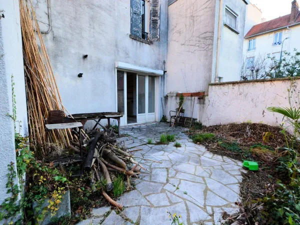 Maison 8 pièces 254 m² 