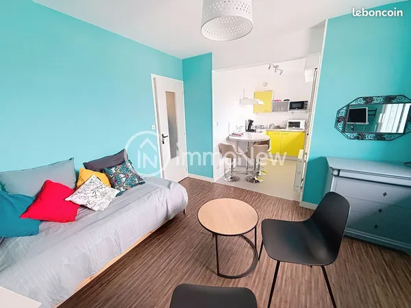 Studio 1 pièce 23 m² 