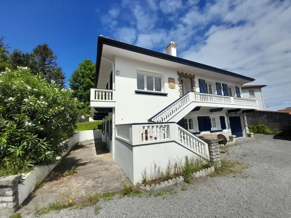 Villa Hendaye plage 7 pièces 