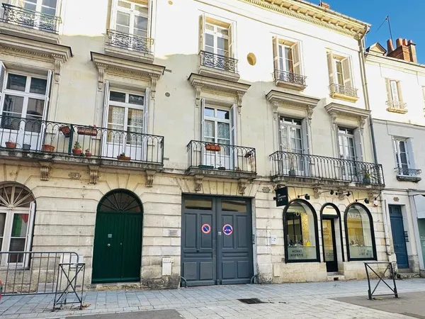 En exclusivité : Studio idéalement situé proche Gare de TOUR 